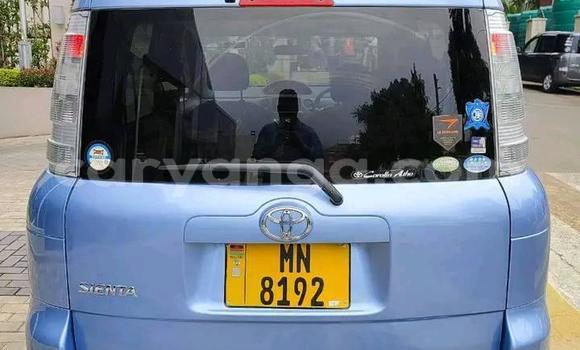 Buy Used Toyota Sienta Silver Car in Blantyre in Malawi Buy Used Toyota Sienta Silver Car in Blantyre in Malawi