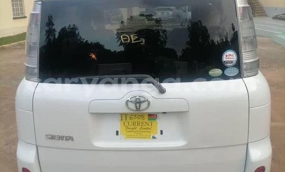 Buy Used Toyota Sienta White Car in Blantyre in Malawi Buy Used Toyota Sienta White Car in Blantyre in Malawi