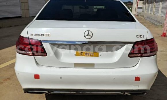 Buy Used Mercedes-Benz E-Classe White Car in Blantyre in Malawi Buy Used Mercedes-Benz E-Classe White Car in Blantyre in Malawi