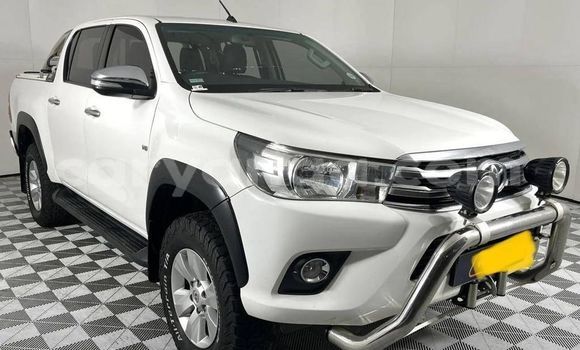 Buy Used Toyota Hilux White Car in Blantyre in Malawi Buy Used Toyota Hilux White Car in Blantyre in Malawi