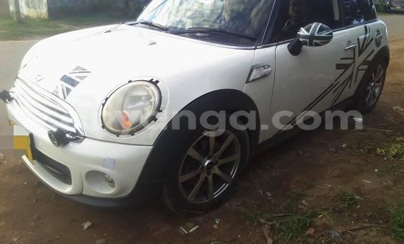 Buy Used MINI Cooper White Car in Blantyre in Malawi Buy Used MINI Cooper White Car in Blantyre in Malawi