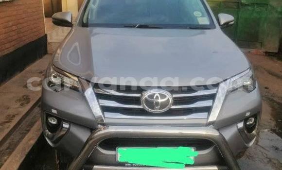 Buy Used Toyota Fortuner Silver Car in Blantyre in Malawi Buy Used Toyota Fortuner Silver Car in Blantyre in Malawi