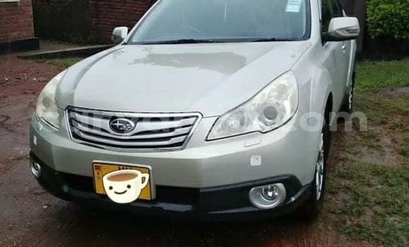 Acheter Occasion Voiture Subaru Outback Gris à Lilongwe, Malawi Acheter Occasion Voiture Subaru Outback Gris à Lilongwe, Malawi