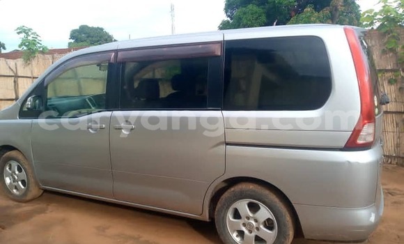 Acheter Occasion Voiture Nissan Serena Gris à Lilongwe, Malawi Acheter Occasion Voiture Nissan Serena Gris à Lilongwe, Malawi