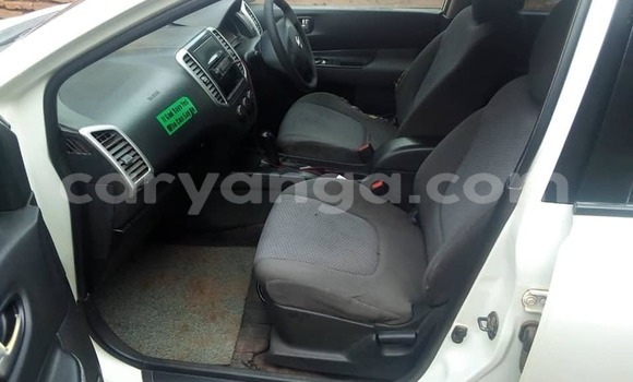 Acheter Occasion Voiture Nissan Wingroad Blanc à Lilongwe, Malawi Acheter Occasion Voiture Nissan Wingroad Blanc à Lilongwe, Malawi