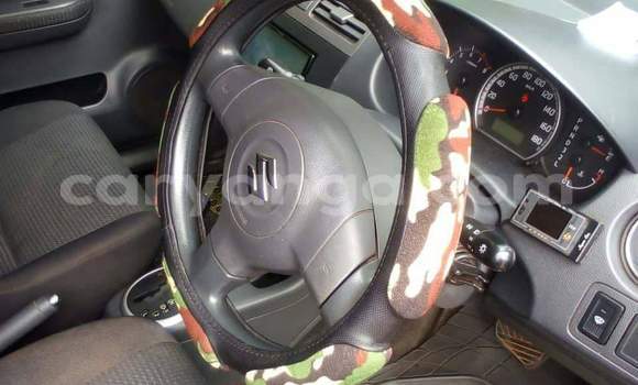 Acheter Occasion Voiture Suzuki Swift Noir à Lilongwe, Malawi Acheter Occasion Voiture Suzuki Swift Noir à Lilongwe, Malawi