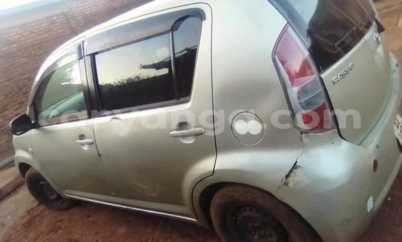 Acheter Occasion Voiture Toyota Passo Gris à Lilongwe, Malawi Acheter Occasion Voiture Toyota Passo Gris à Lilongwe, Malawi