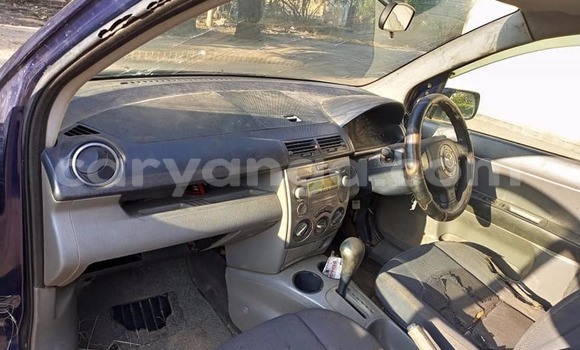 Acheter Occasion Voiture Mazda Demio Bleu à Lilongwe, Malawi Acheter Occasion Voiture Mazda Demio Bleu à Lilongwe, Malawi