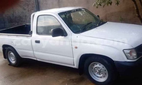 Buy Used Toyota Hilux White Car in Blantyre in Malawi Buy Used Toyota Hilux White Car in Blantyre in Malawi