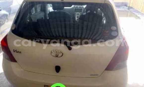 Buy Used Toyota Vitz White Car in Blantyre in Malawi Buy Used Toyota Vitz White Car in Blantyre in Malawi