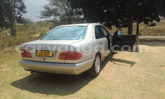 Buy Used Mercedes‒Benz E–Class Silver Car in Blantyre in Malawi Buy Used Mercedes‒Benz E–Class Silver Car in Blantyre in Malawi