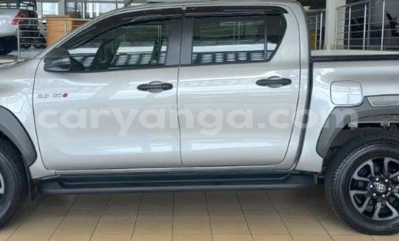 Nunua Ilio tumika Toyota Hilux Silver Gari ndani ya Blantyre nchini Malawi Nunua Ilio tumika Toyota Hilux Silver Gari ndani ya Blantyre nchini Malawi