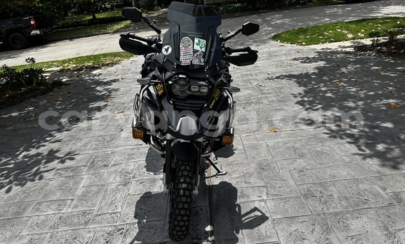 Buy Used BMW R1200GS Adventure Black Bike in Chiradzulu in Chiradzulu Buy Used BMW R1200GS Adventure Black Bike in Chiradzulu in Chiradzulu