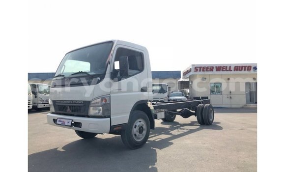 Buy Import Mitsubishi Canter White Car in Import - Dubai in Malawi Buy Import Mitsubishi Canter White Car in Import - Dubai in Malawi