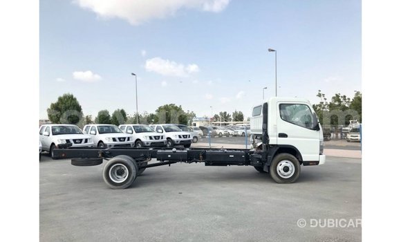 Buy Import Mitsubishi Canter White Car in Import - Dubai in Malawi Buy Import Mitsubishi Canter White Car in Import - Dubai in Malawi
