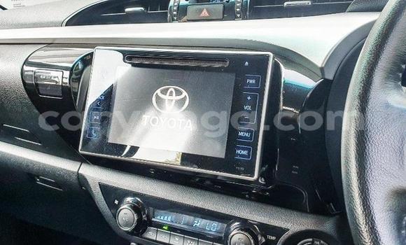 Nunua Ilio tumika Toyota Hilux White Gari ndani ya Blantyre nchini Malawi Nunua Ilio tumika Toyota Hilux White Gari ndani ya Blantyre nchini Malawi