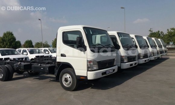 Buy Import Mitsubishi Canter White Car in Import - Dubai in Malawi Buy Import Mitsubishi Canter White Car in Import - Dubai in Malawi