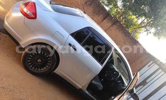 Buy Used Nissan Tiida Silver Car in Lilongwe in Malawi Buy Used Nissan Tiida Silver Car in Lilongwe in Malawi