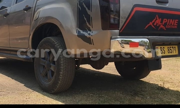 Buy Used Isuzu D–MAX Brown Car in Blantyre in Malawi Buy Used Isuzu D–MAX Brown Car in Blantyre in Malawi