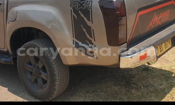 Buy Used Isuzu D–MAX Brown Car in Blantyre in Malawi Buy Used Isuzu D–MAX Brown Car in Blantyre in Malawi