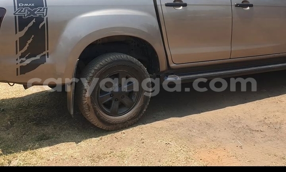 Buy Used Isuzu D–MAX Brown Car in Blantyre in Malawi Buy Used Isuzu D–MAX Brown Car in Blantyre in Malawi