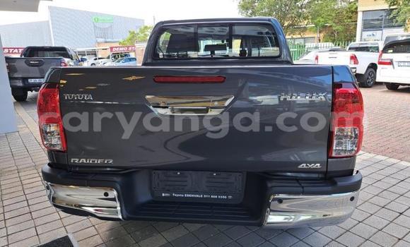 Nunua Ilio tumika Toyota Hilux Green Gari ndani ya Blantyre nchini Malawi Nunua Ilio tumika Toyota Hilux Green Gari ndani ya Blantyre nchini Malawi