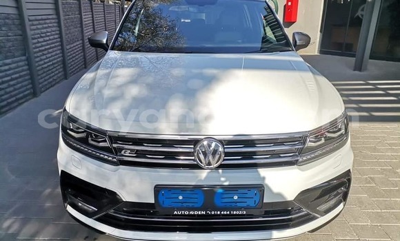 Nunua Ilio tumika Volkswagen Tiguan White Gari ndani ya Blantyre nchini Malawi Nunua Ilio tumika Volkswagen Tiguan White Gari ndani ya Blantyre nchini Malawi