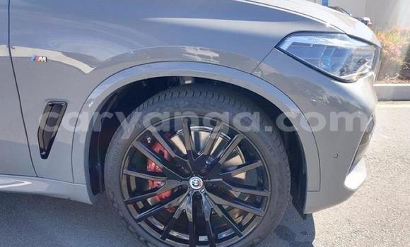 Nunua Ilio tumika BMW X5 Red Gari ndani ya Blantyre nchini Malawi Nunua Ilio tumika BMW X5 Red Gari ndani ya Blantyre nchini Malawi