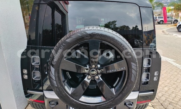 Nunua Ilio tumika Land Rover Defender Black Gari ndani ya Blantyre nchini Malawi Nunua Ilio tumika Land Rover Defender Black Gari ndani ya Blantyre nchini Malawi