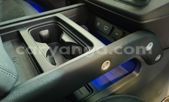 Nunua Ilio tumika Land Rover Defender Black Gari ndani ya Blantyre nchini Malawi Nunua Ilio tumika Land Rover Defender Black Gari ndani ya Blantyre nchini Malawi