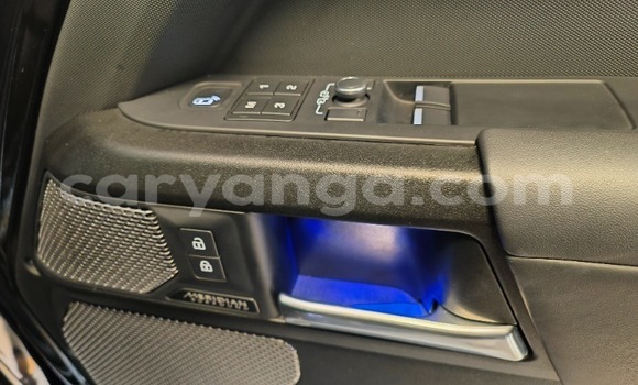 Nunua Ilio tumika Land Rover Defender Black Gari ndani ya Blantyre nchini Malawi Nunua Ilio tumika Land Rover Defender Black Gari ndani ya Blantyre nchini Malawi
