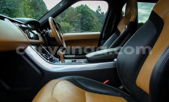 Nunua Ilio tumika Land Rover Range Rover Sport Silver Gari ndani ya Blantyre nchini Malawi Nunua Ilio tumika Land Rover Range Rover Sport Silver Gari ndani ya Blantyre nchini Malawi