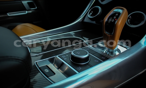 Nunua Ilio tumika Land Rover Range Rover Sport Silver Gari ndani ya Blantyre nchini Malawi Nunua Ilio tumika Land Rover Range Rover Sport Silver Gari ndani ya Blantyre nchini Malawi