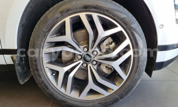 Nunua Ilio tumika Land Rover Range Rover Evoque White Gari ndani ya Blantyre nchini Malawi Nunua Ilio tumika Land Rover Range Rover Evoque White Gari ndani ya Blantyre nchini Malawi