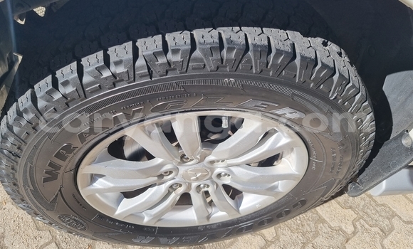 Nunua Ilio tumika Mitsubishi Pajero White Gari ndani ya Blantyre nchini Malawi Nunua Ilio tumika Mitsubishi Pajero White Gari ndani ya Blantyre nchini Malawi