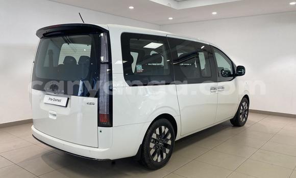 Buy Used Hyundai Starex White Car in Blantyre in Malawi Buy Used Hyundai Starex White Car in Blantyre in Malawi