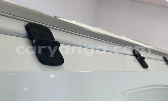 Buy Used Volkswagen Amarok White Car in Blantyre in Malawi Buy Used Volkswagen Amarok White Car in Blantyre in Malawi