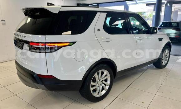 Nunua Ilio tumika Land Rover Discovery White Gari ndani ya Blantyre nchini Malawi Nunua Ilio tumika Land Rover Discovery White Gari ndani ya Blantyre nchini Malawi