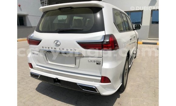 Acheter Import Voiture Lexus LX Blanc à Import - Dubai, Malawi Acheter Import Voiture Lexus LX Blanc à Import - Dubai, Malawi