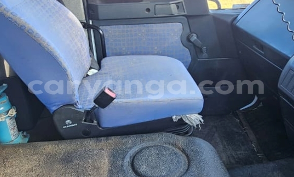 Nunua Ilio tumika Man Silent White Lori ndani ya Blantyre nchini Malawi Nunua Ilio tumika Man Silent White Lori ndani ya Blantyre nchini Malawi