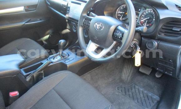 Nunua Ilio tumika Toyota Hilux Silver Gari ndani ya Blantyre nchini Malawi Nunua Ilio tumika Toyota Hilux Silver Gari ndani ya Blantyre nchini Malawi