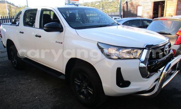Nunua Ilio tumika Toyota Hilux Silver Gari ndani ya Blantyre nchini Malawi Nunua Ilio tumika Toyota Hilux Silver Gari ndani ya Blantyre nchini Malawi