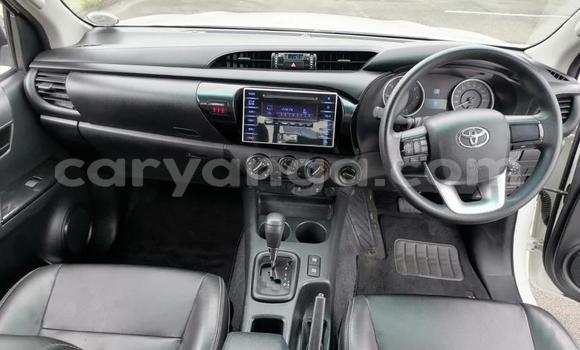 Acheter Occasion Voiture Toyota Hilux Blanc à Blantyre, Malawi Acheter Occasion Voiture Toyota Hilux Blanc à Blantyre, Malawi