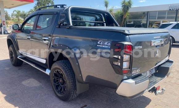 Nunua Ilio tumika Mitsubishi Triton Black Gari ndani ya Blantyre nchini Malawi Nunua Ilio tumika Mitsubishi Triton Black Gari ndani ya Blantyre nchini Malawi