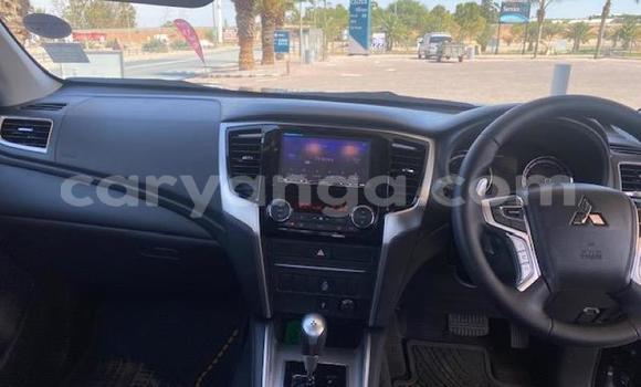 Nunua Ilio tumika Mitsubishi Triton Black Gari ndani ya Blantyre nchini Malawi Nunua Ilio tumika Mitsubishi Triton Black Gari ndani ya Blantyre nchini Malawi