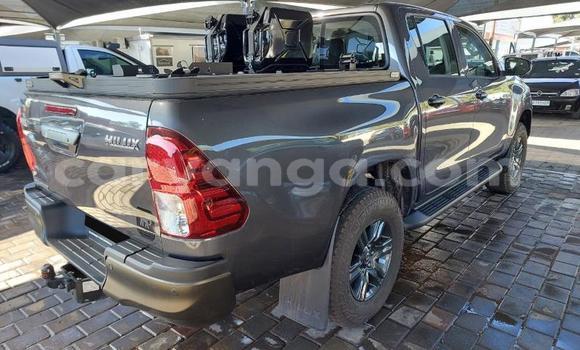 Nunua Ilio tumika Toyota Hilux Silver Gari ndani ya Lilongwe nchini Malawi Nunua Ilio tumika Toyota Hilux Silver Gari ndani ya Lilongwe nchini Malawi