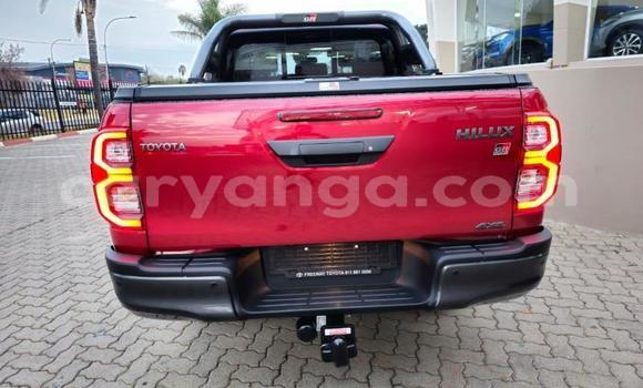 Nunua Ilio tumika Toyota Hilux Red Gari ndani ya Blantyre nchini Malawi Nunua Ilio tumika Toyota Hilux Red Gari ndani ya Blantyre nchini Malawi