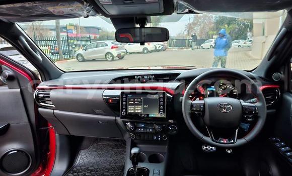 Nunua Ilio tumika Toyota Hilux Red Gari ndani ya Blantyre nchini Malawi Nunua Ilio tumika Toyota Hilux Red Gari ndani ya Blantyre nchini Malawi