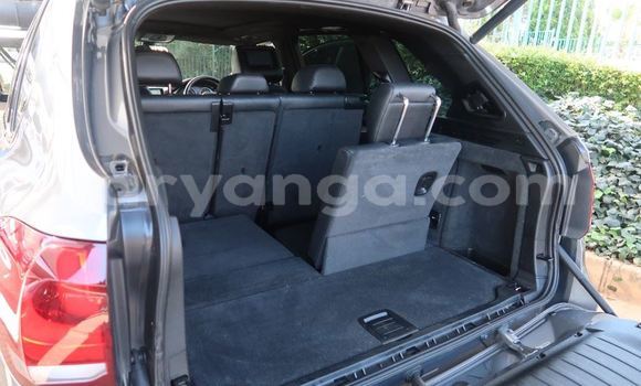 Nunua Ilio tumika BMW X5 Silver Gari ndani ya Blantyre nchini Malawi Nunua Ilio tumika BMW X5 Silver Gari ndani ya Blantyre nchini Malawi