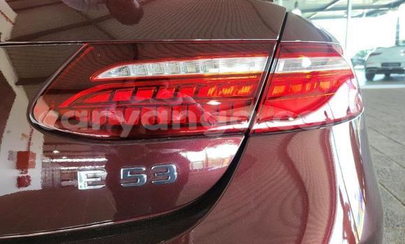 Nunua Ilio tumika Mercedes-Benz E-Classe Red Gari ndani ya Blantyre nchini Malawi Nunua Ilio tumika Mercedes-Benz E-Classe Red Gari ndani ya Blantyre nchini Malawi